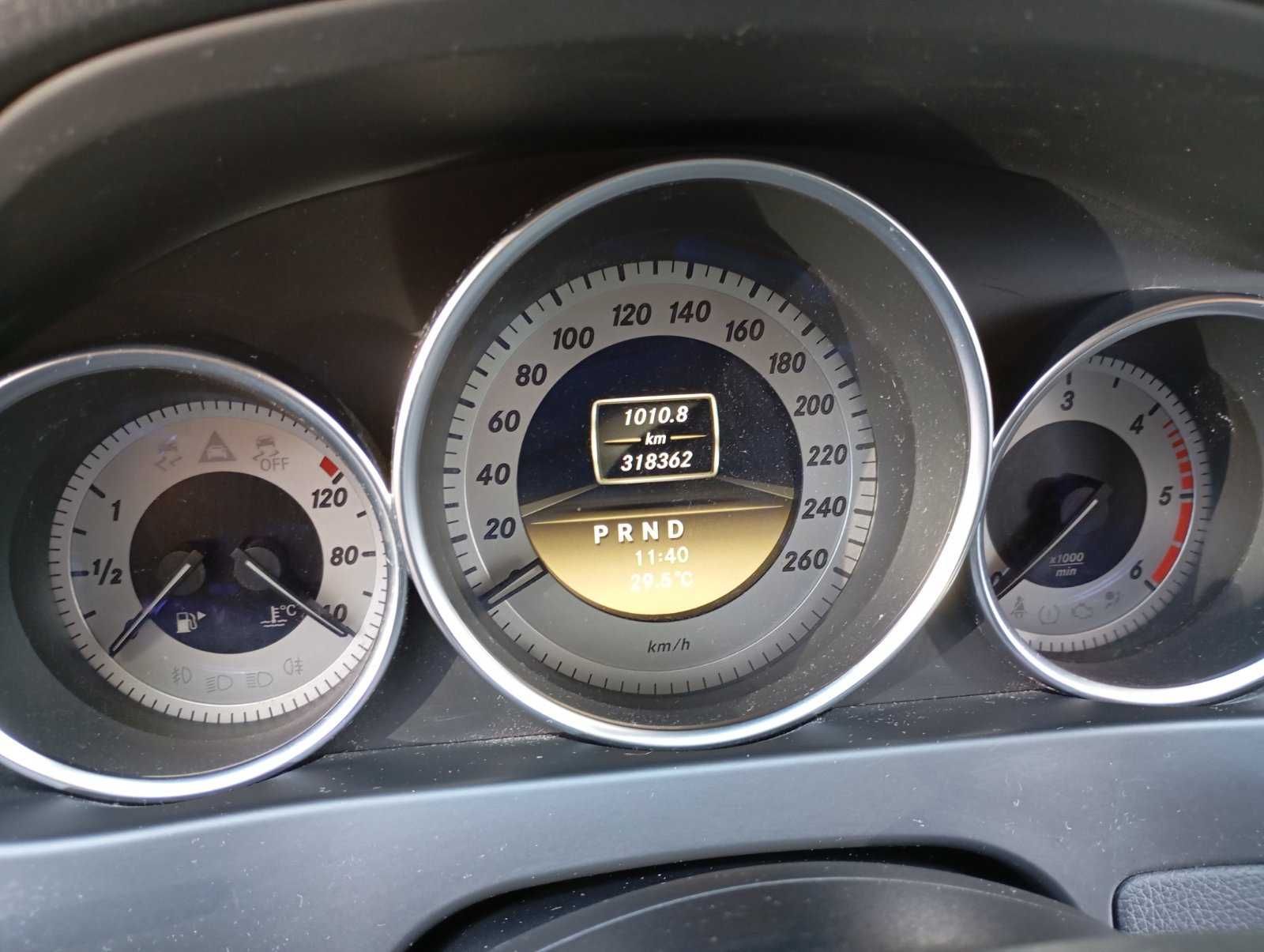 Mercedes C200/C220 W204 facelift Avangard