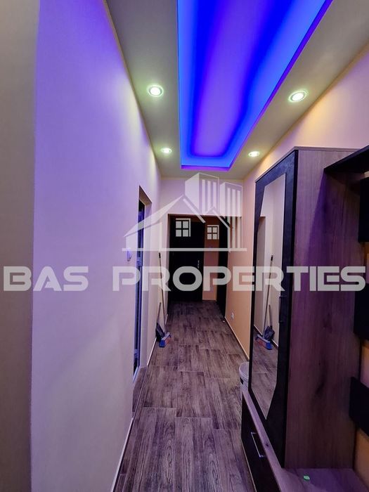 Продава се Тристаен апартамент в София, Свобода - 57 кв.м за 2683 €/кв.м - Снимка #10