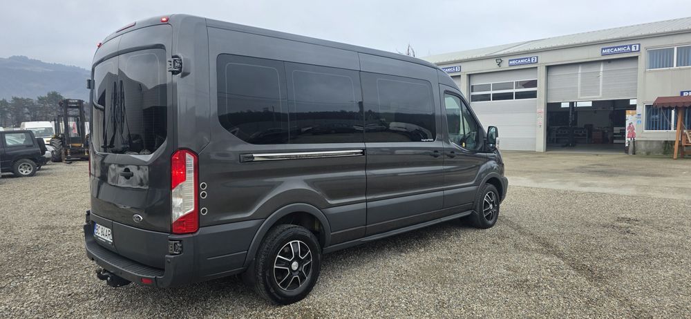 Ford transit VIP 8+1 locuri an 2018 automat VARIANTE +/-dif.