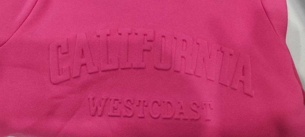 Розов, ватиран комплект за момиче с ръст 140 см