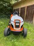 ЧИСТО НОВА! Тракторна косачка STIHL RT 5097