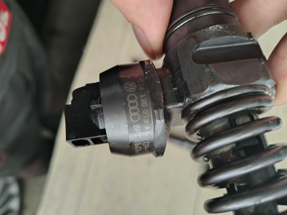 Стендовани помпа дюза дизел дюзи Audi Seat Skoda VW FORD 1.9 TDI ТДИ