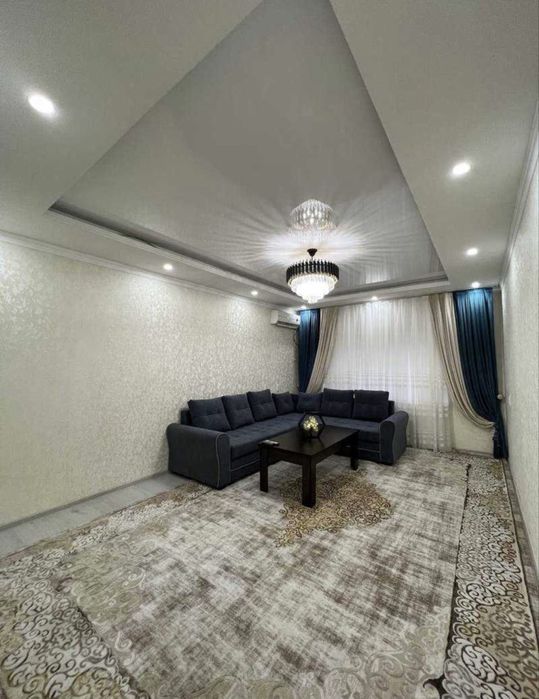 Сдаётся кв ор-р Художников Метро Бий 2/2/5 ро-н Мирзо-Улугбекский!237