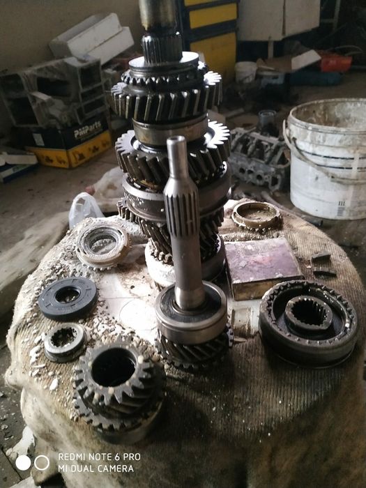 Дамас запчасти коробка