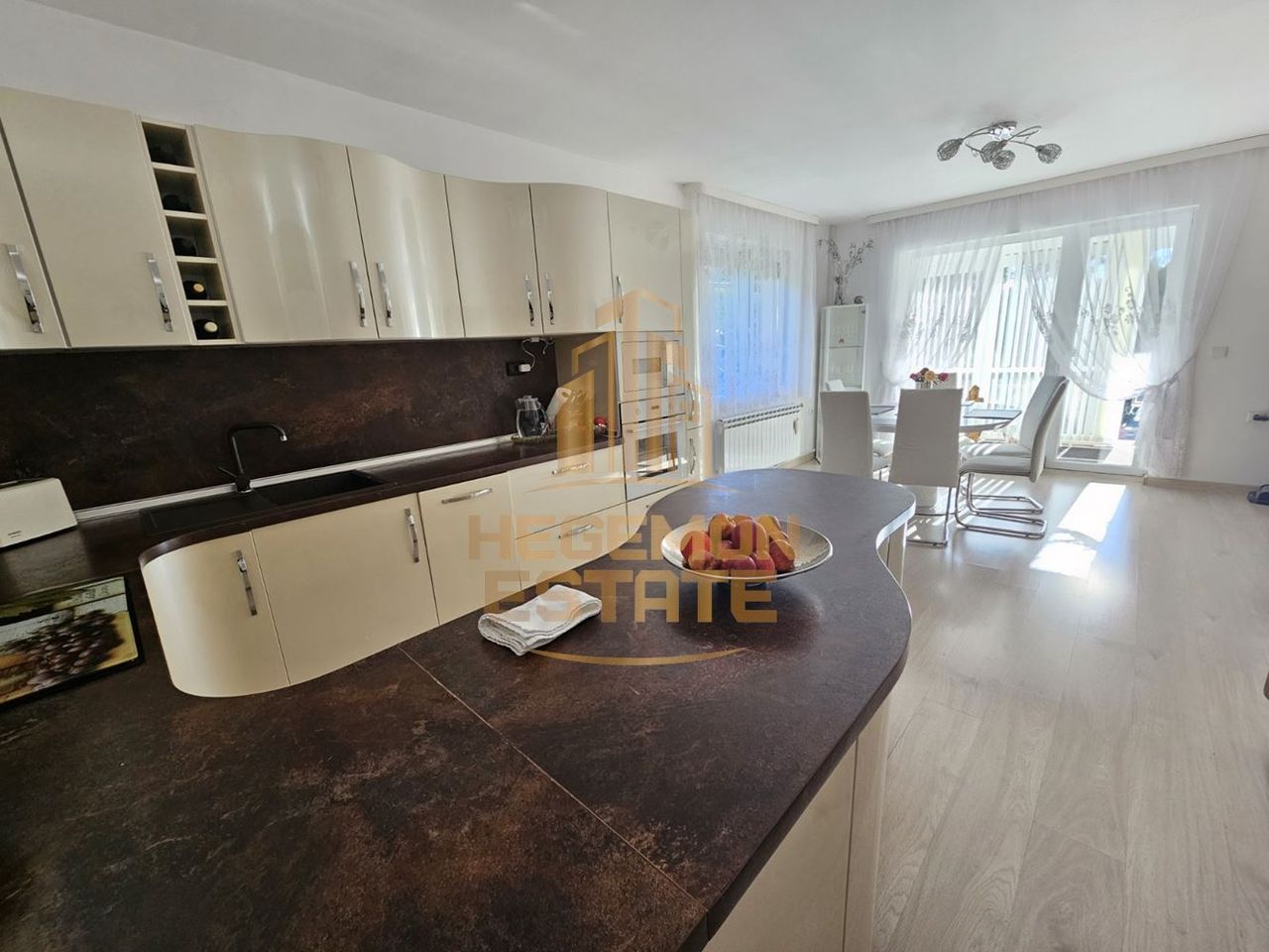 Продава се Къща в с. Соколово, Област Добрич - 128 кв.м за 1993 €/кв.м - Снимка #1