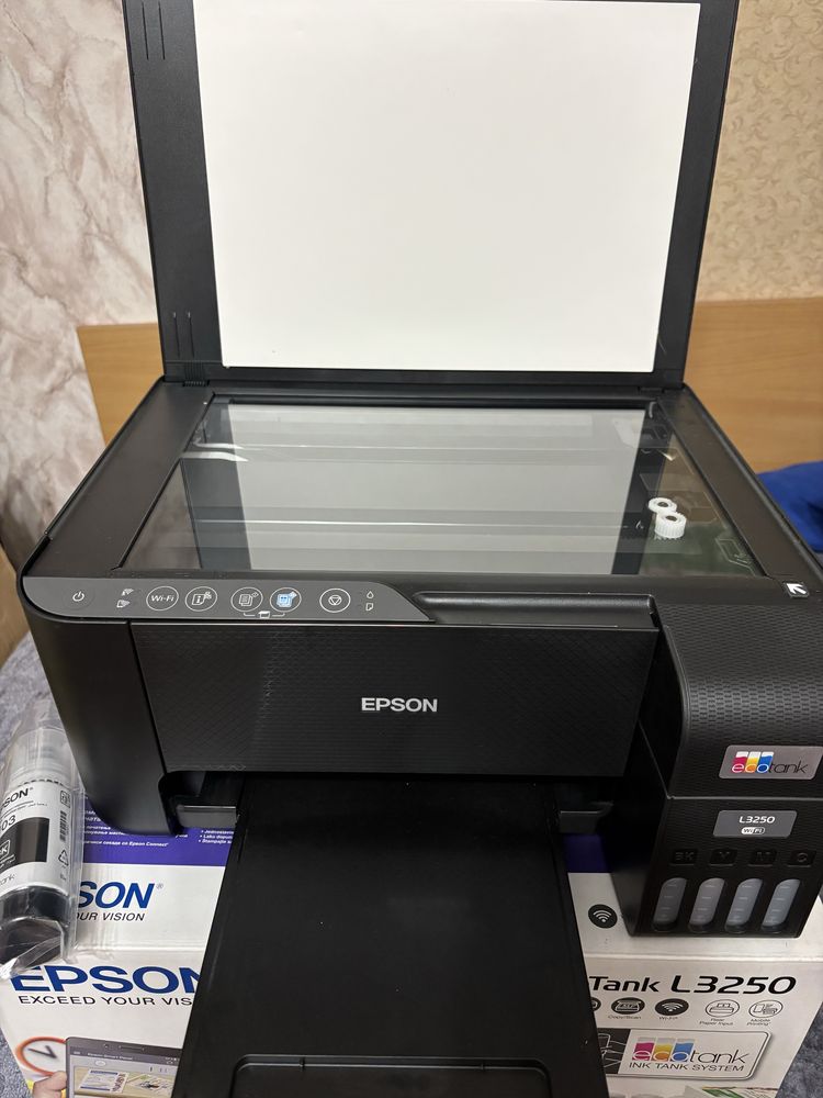 Epson L3250 мастиленоструен принтер