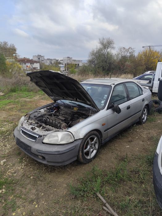 Хонда Сивик на части