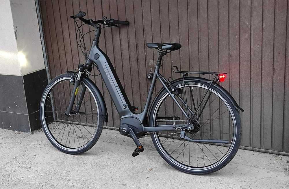 Електрически алуминиев велосипед Kalkhoff 28цола Bosch двигател