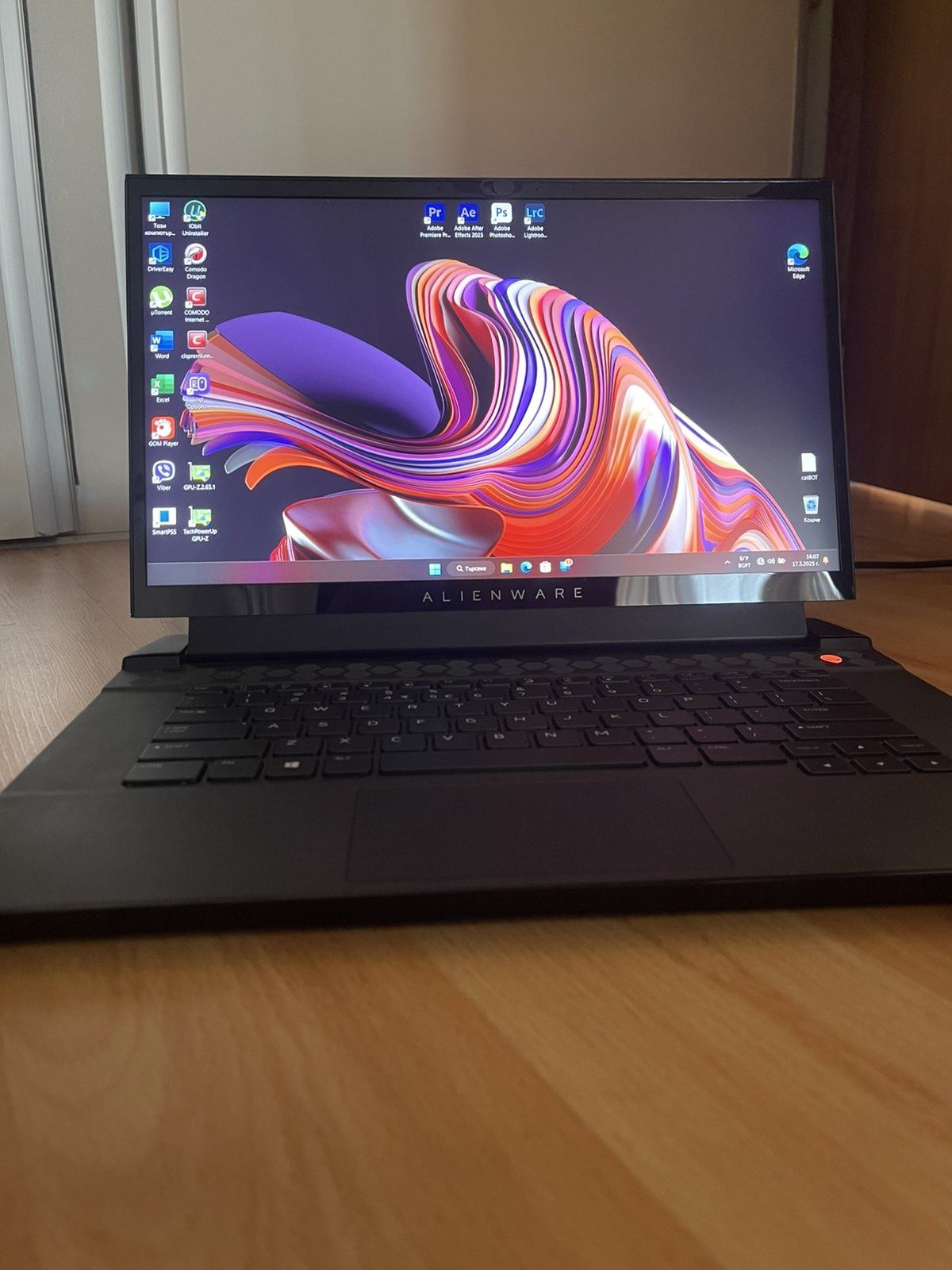 Alienware 15 R2 I7 9750H 32GB RTX 2080 Max Hq 2TB SSD