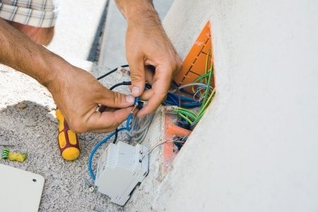 Аварийный вызов электрика , любые районы