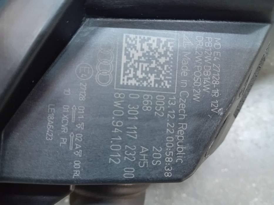 Far dreapta Audi A4 B9 Facelift Full Led