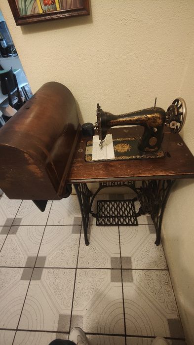 Mașina de cusut singer originală Nr 15 cu carte tehnica full accesorii