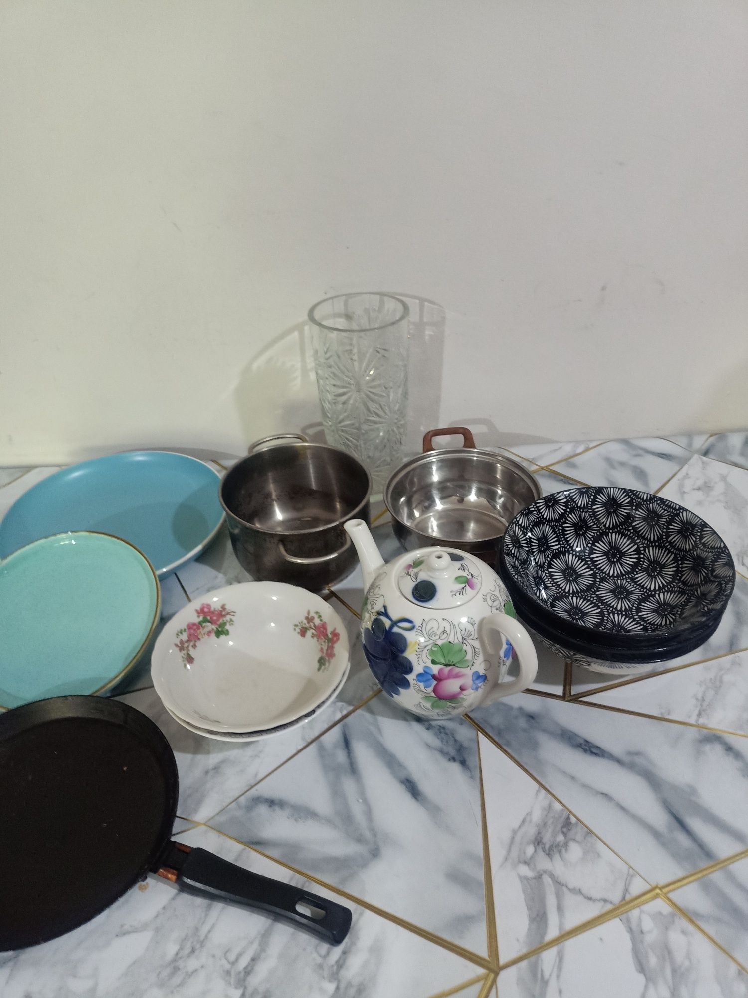 Продам кухонную посуду