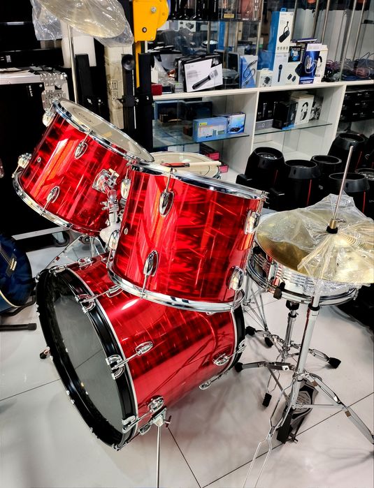 Ударная установка ( Барабаны)