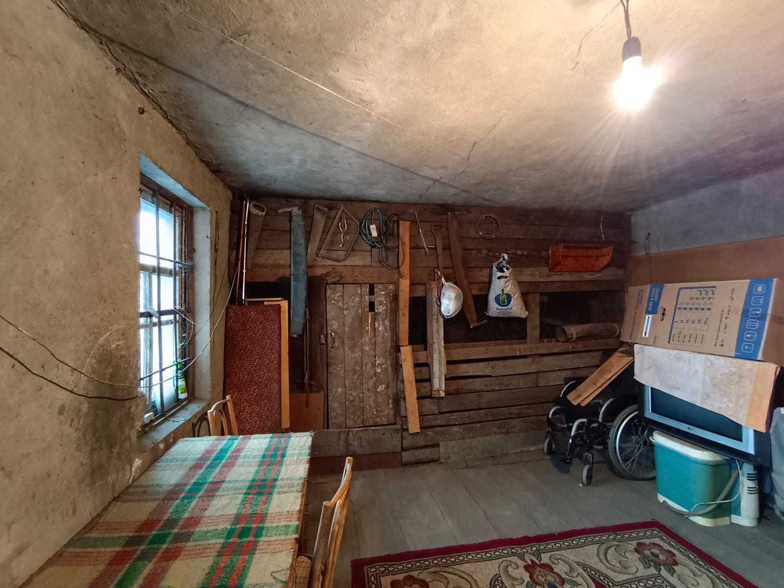 Продаю отличный 4 комн. дом в Шахтерском поселке. Оформление в ипотеку