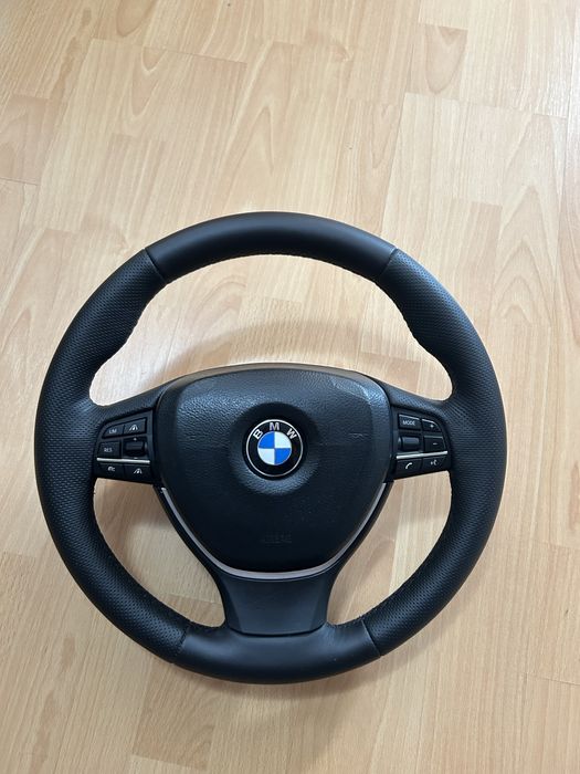 Volan bmw f10 f11 f07 f06 f12 f13 f01 f02 incalzire vibratii