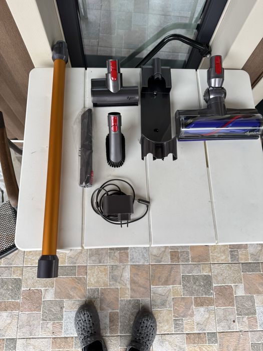 Accesorii aspirator dayson V8 absolute