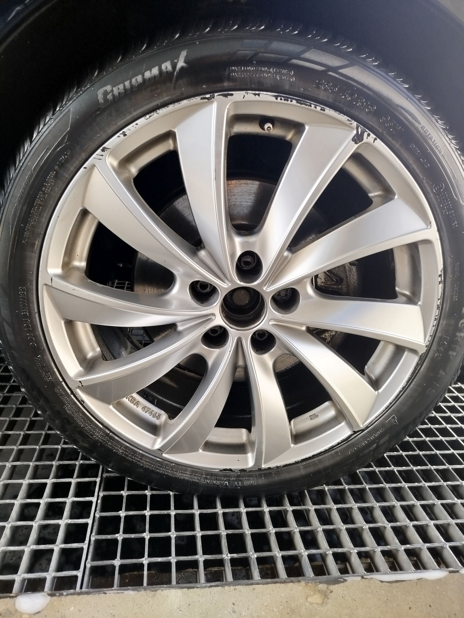 Jante Roti Volkswagen originale R18 cauciucuri 235/40