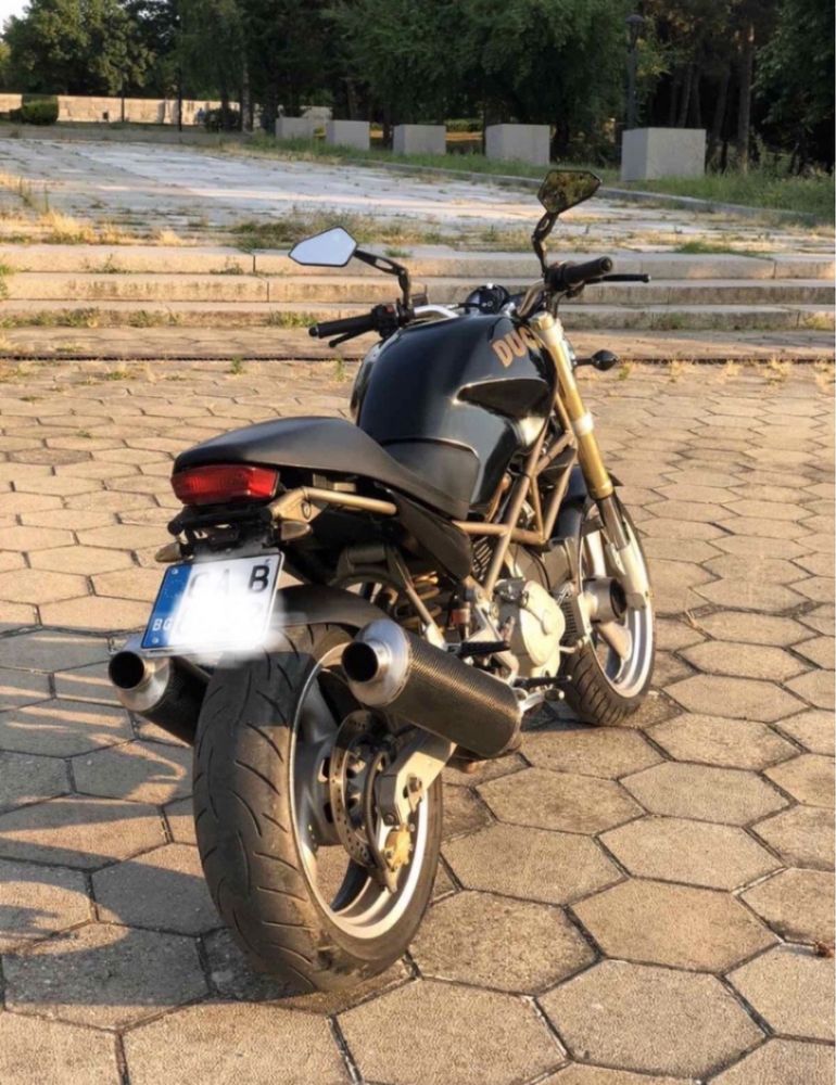 Ducati Monster 600