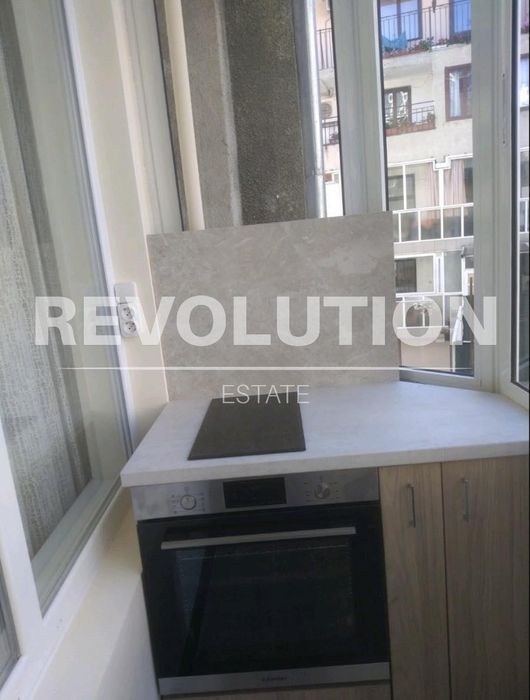 Дава се под наем Едностаен апартамент в Варна, Лятно кино Тракия - 40 кв.м за 325 € - Снимка #2