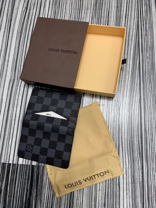 Portofel Louis Vuitton ! Calitate superiaora / poze reale ! PRODUSUL V