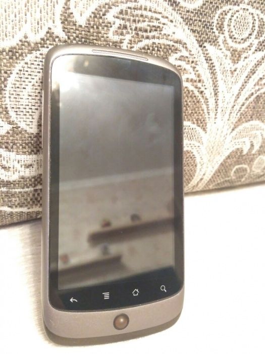 Смартфон Google Nexus One (проблемный)