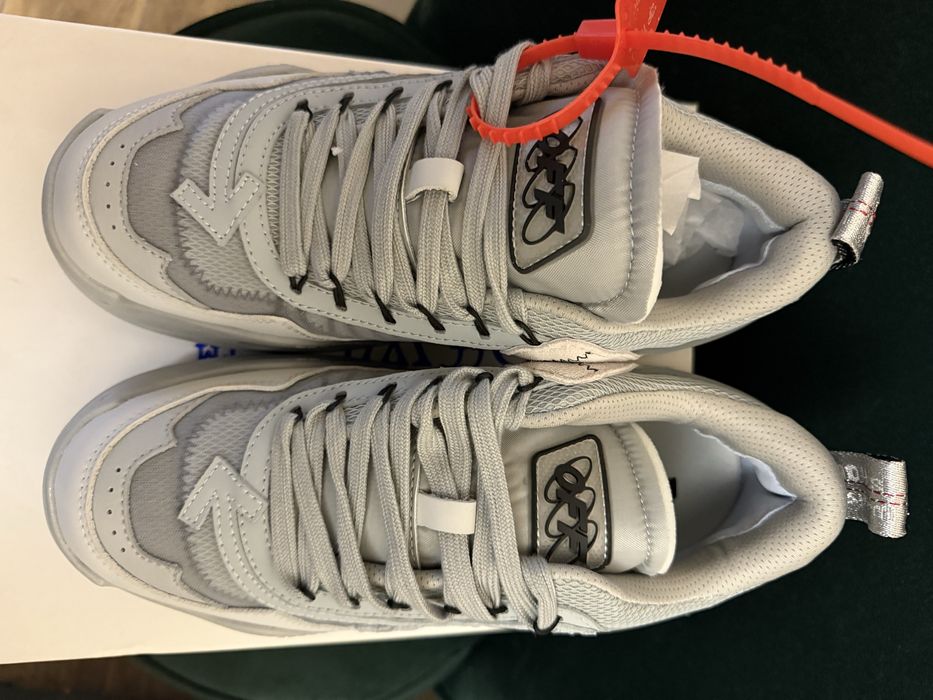 Vand adidasi off white