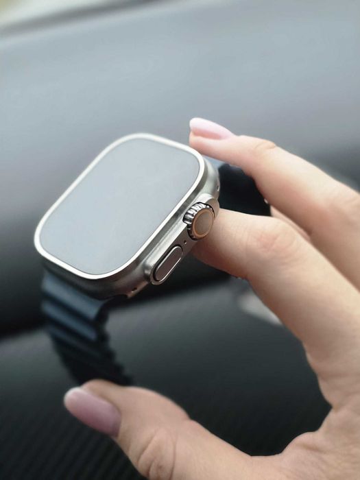 Apple Watch Ultra 2, Cellular, Natural Titanium 49mm Second Hand