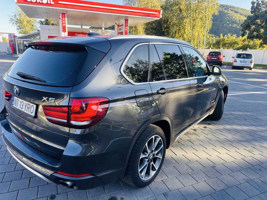 Bmw X5-2014-3.0d-258cp-E6-F15-4x4