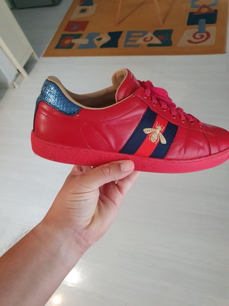 Gucci Ace Embroidered sneaker red