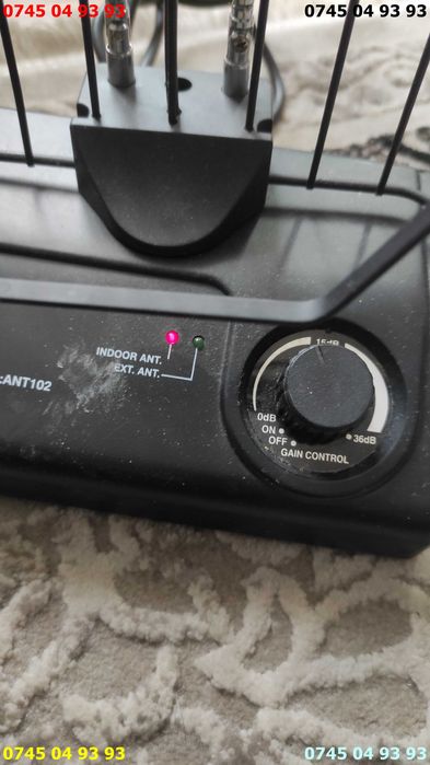 antena de interior de camera ANT102 cu alimentare la 220v noua