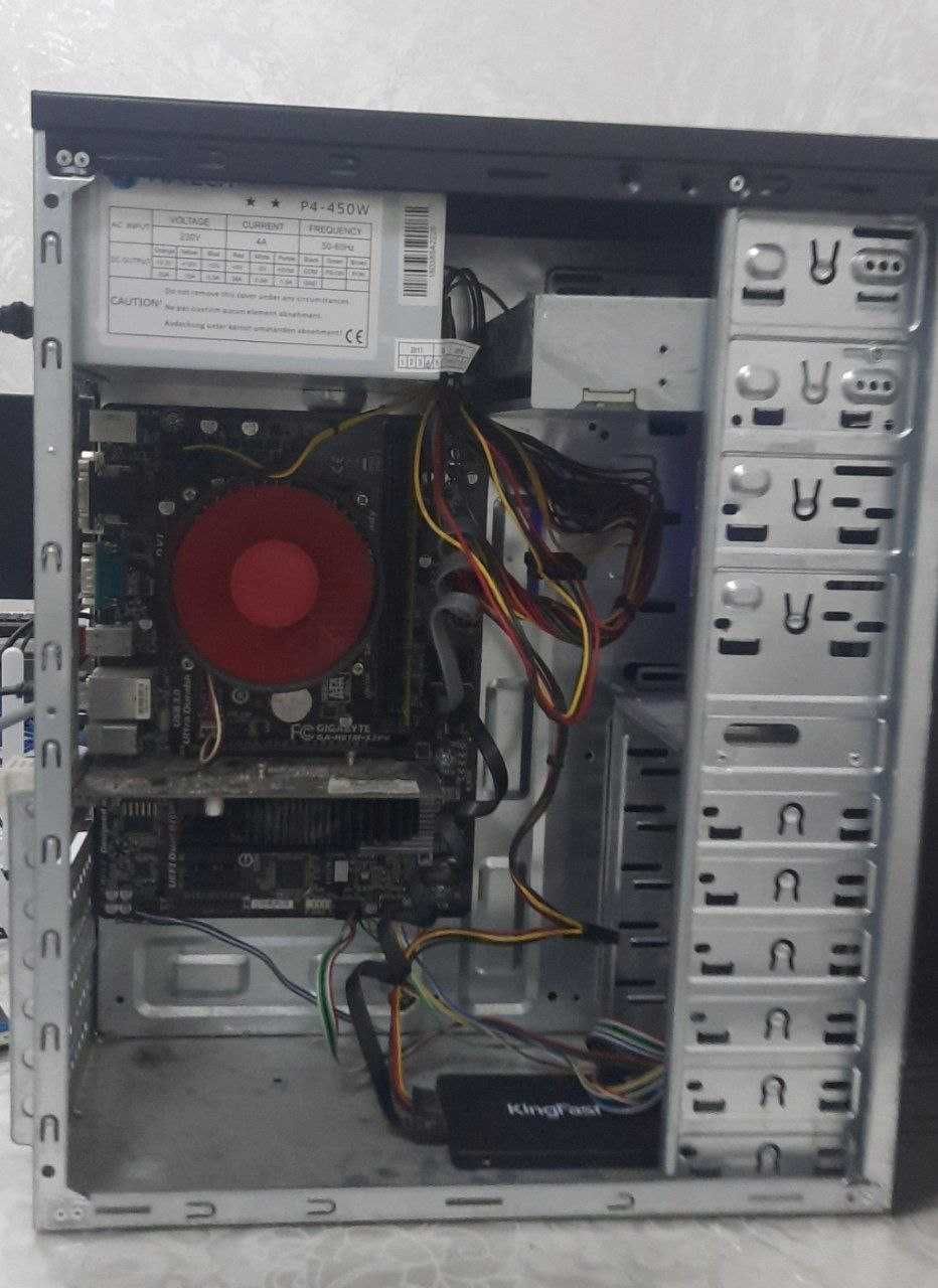 Продам системный блок i3 4-го поколения