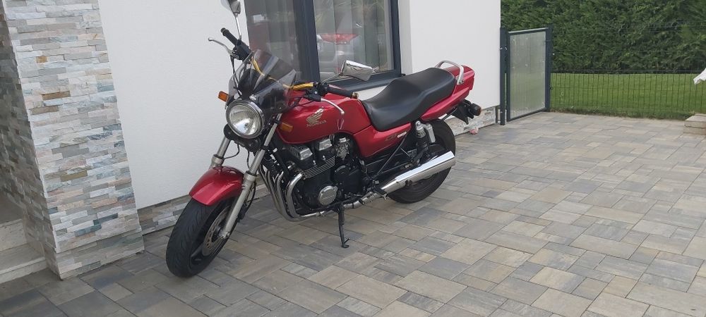 Honda CB 750 RC 42 Sevenfifty