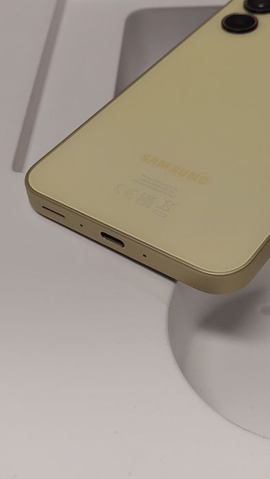 Samsung A35 5G Нов 128GB