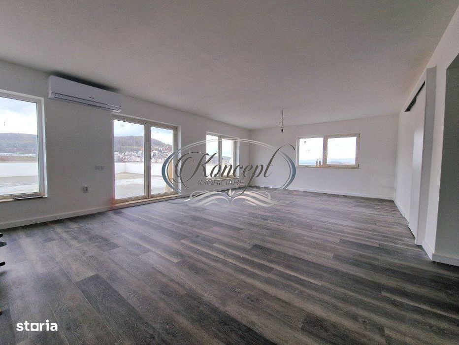 Penthouse finisat cu terasa generoasa in Floresti