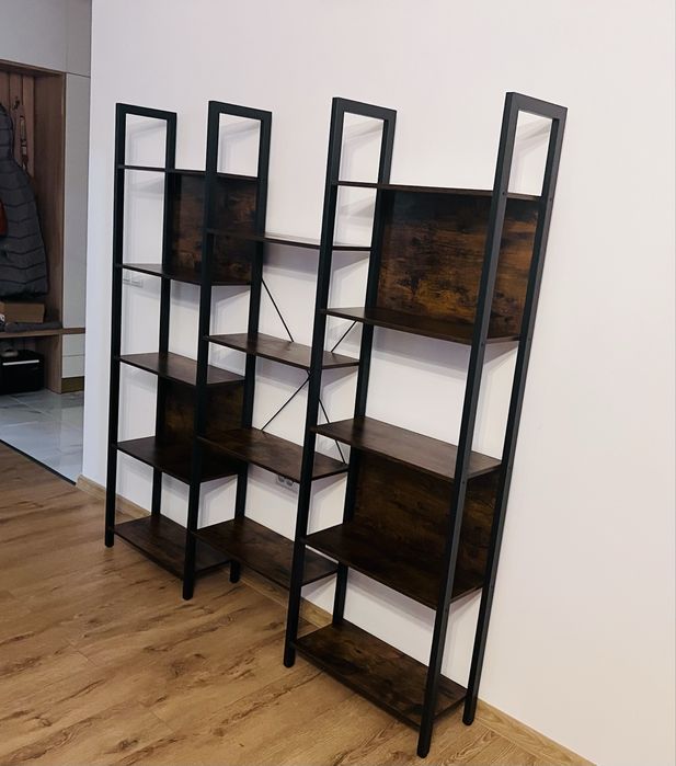 Biblioteca 14 rafturi, stil industrial
