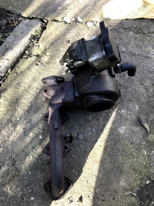 turbina bmw 2.0d n47d20c 143 si 177 cp