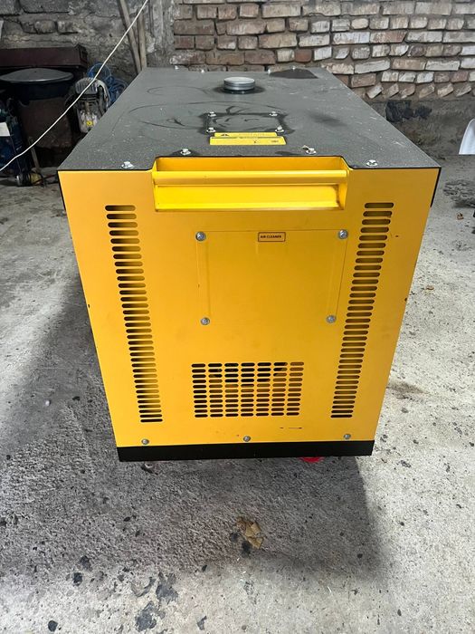 Dvijok sotiladi zaril genirator,продается срочно движок генераторы