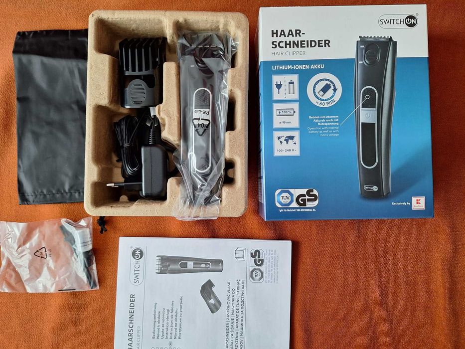 Masina electrica /  Aparat de tuns, alimentare  la baterii sau 220v