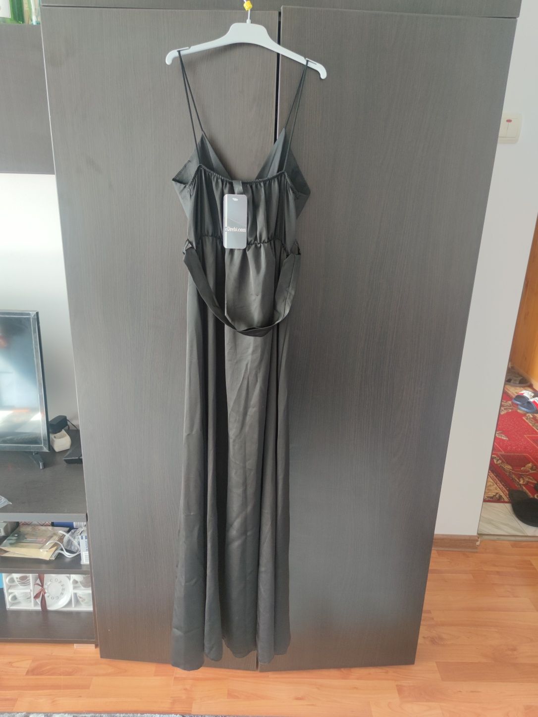 Rochie neagra nouă