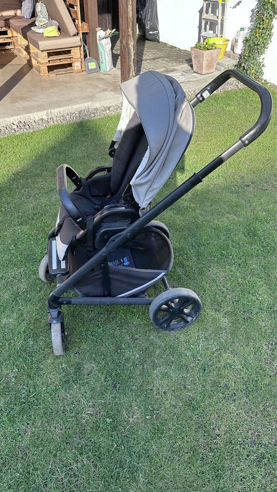 Carucior 3 in 1 Joie Chrome cu landou si parte sport