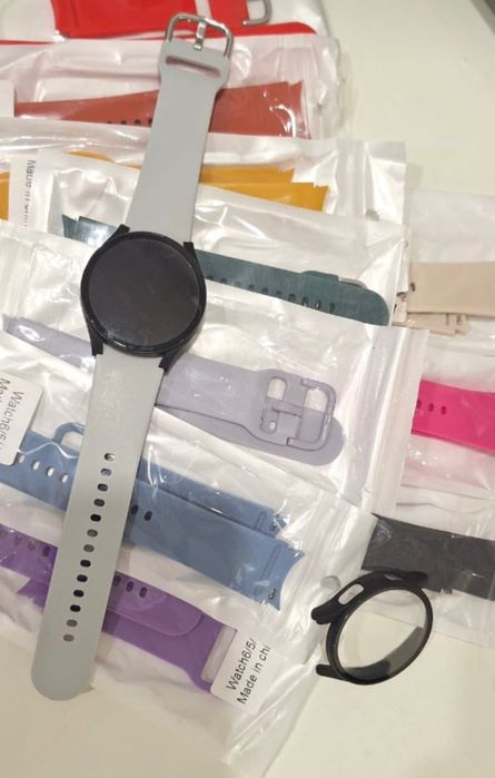 ПРОДАМ ЧАСЫ samsung galaxy watch 4 40 мм