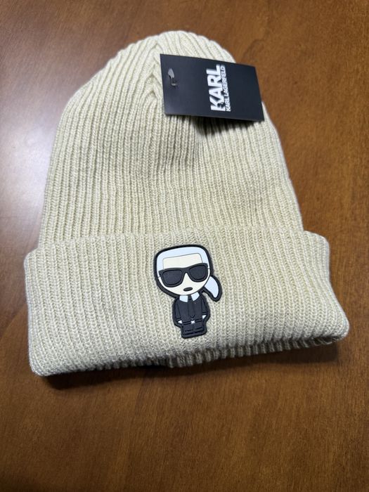 Caciula Fes Karl Lagerfeld noua/new unisex