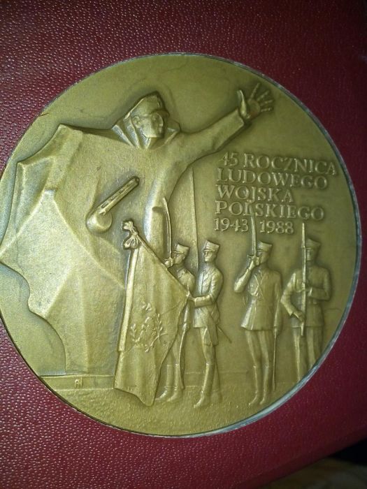 Placheta medalie poloneza bronz in relief