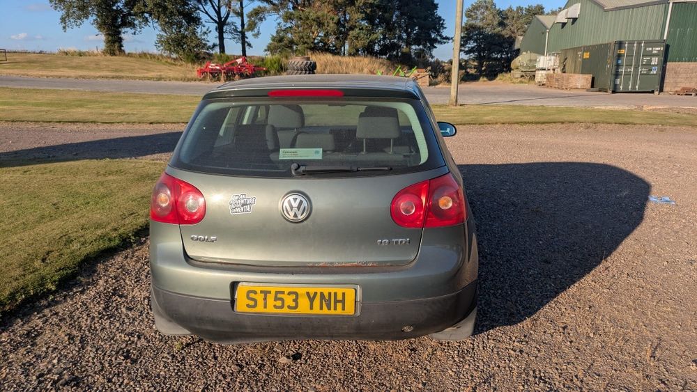 Golf 5 1.9 TDI BKC 160 mii km unic proprietar de noua