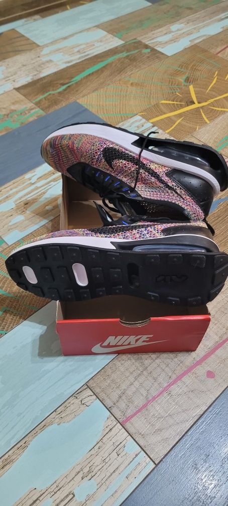Маратонки  NIKE flyknit air max