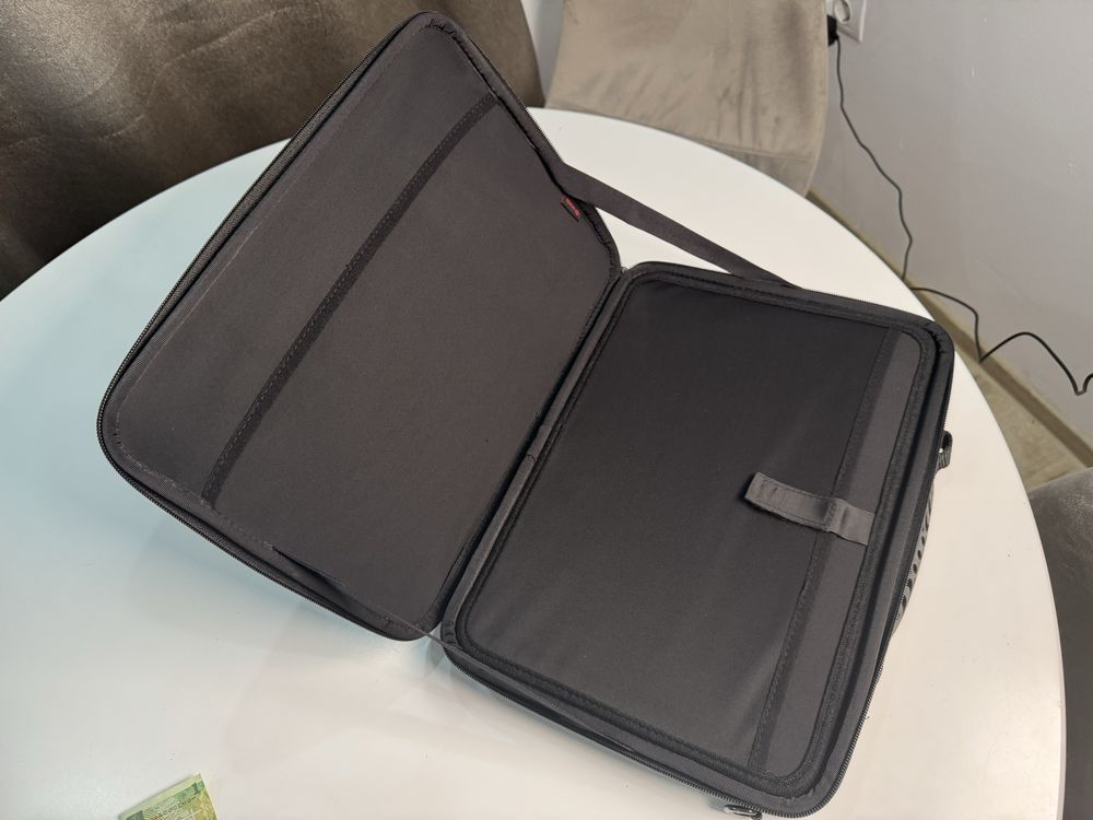 Geanta laptop / macbook  14-15 inch (NOU)