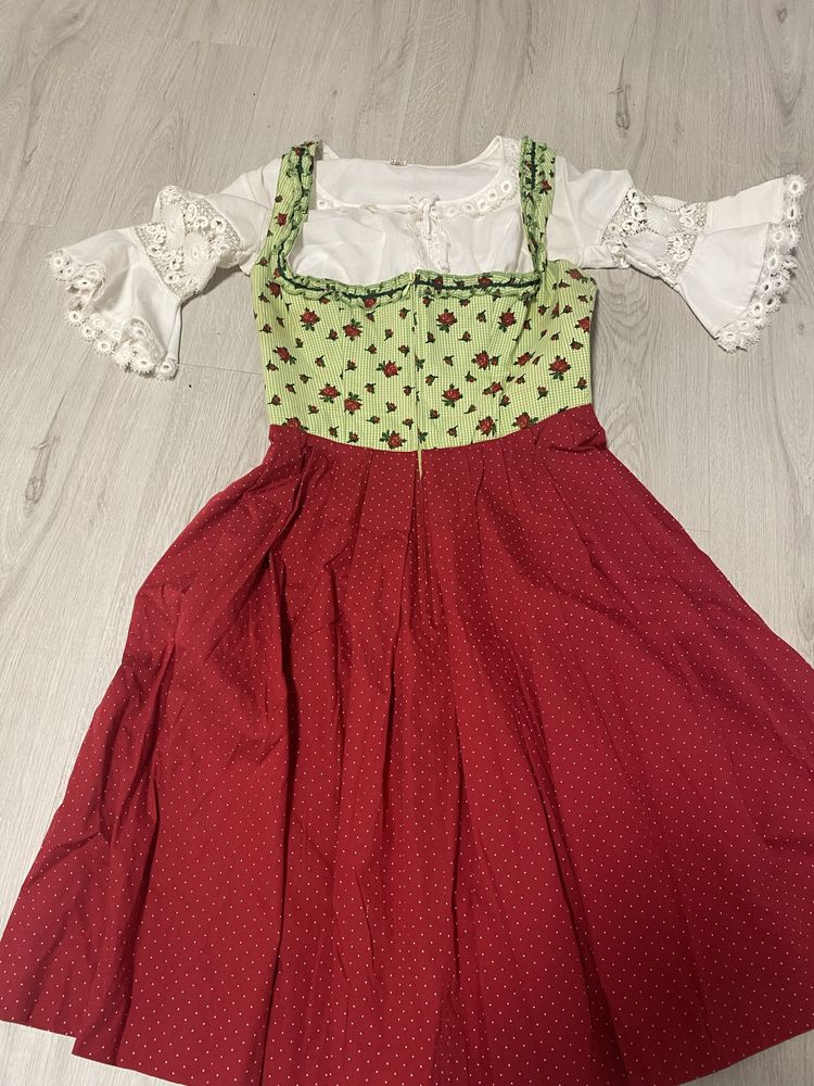Rochii săsești (bavareze)