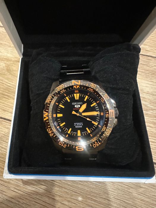 Seiko Monster Black Limited Edition