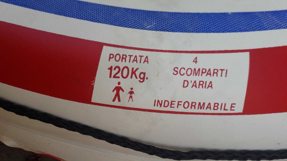 vand barca gonflabila